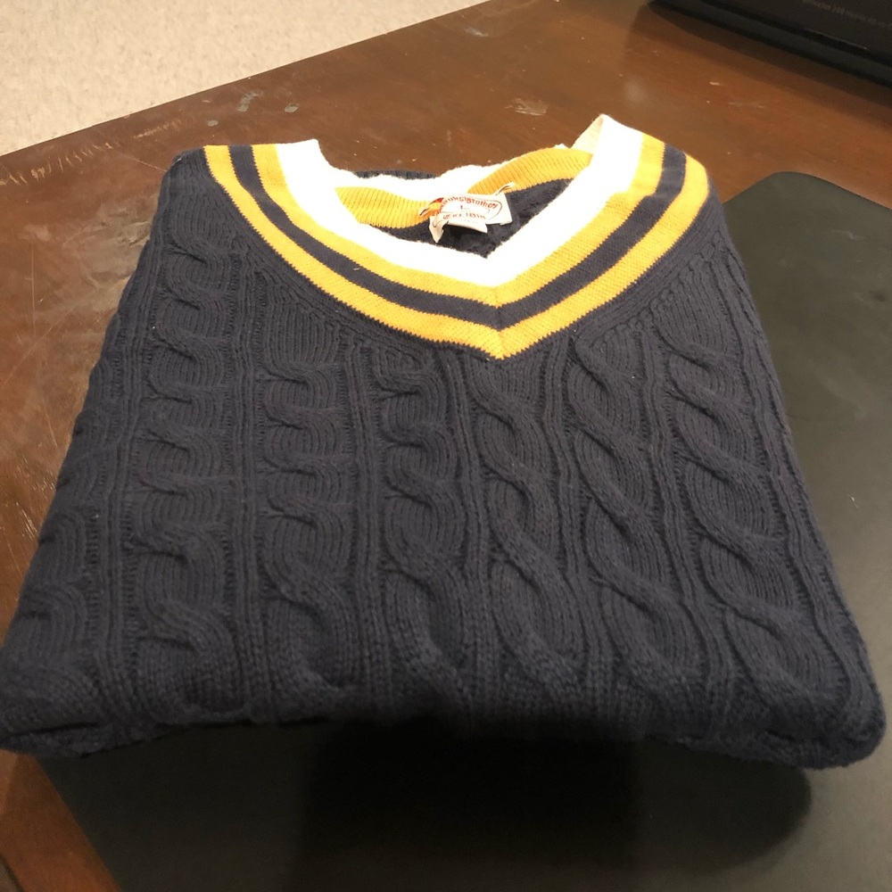 Brooks Brothers Vest size Large